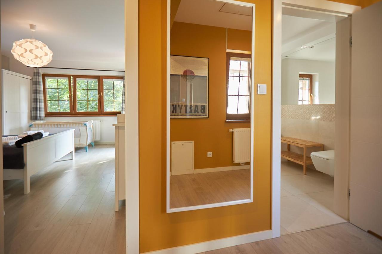 Seayou Yellow House Villa Rogowo  Exterior photo